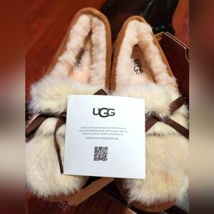 Ugg moccasins slippers